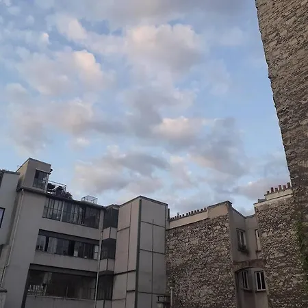 Bienvenue Au Studio Central * Paris